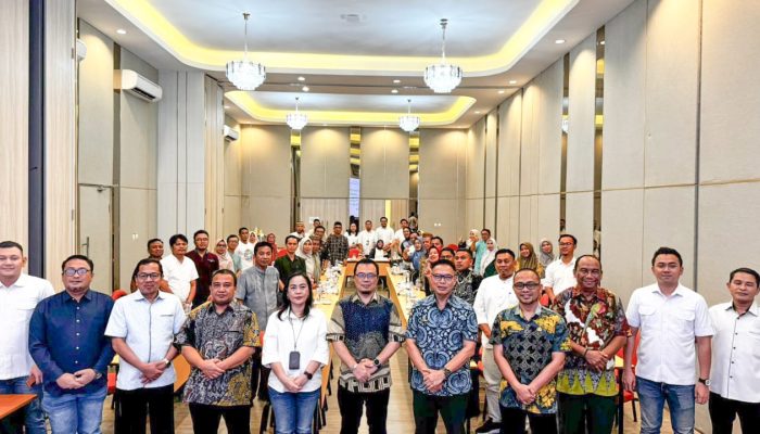 Rintis Ekosistem Jaminan Sosial Ketenagakerjaan, Gubernur Gusnar: Proteksi Timbulnya Keluarga Miskin Baru
