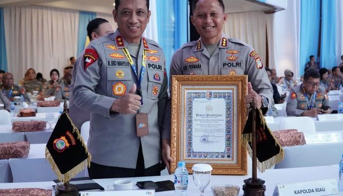 Polresta Gorontalo Kota Sabet Penghargaan Layanan Terbaik dari Kapolri