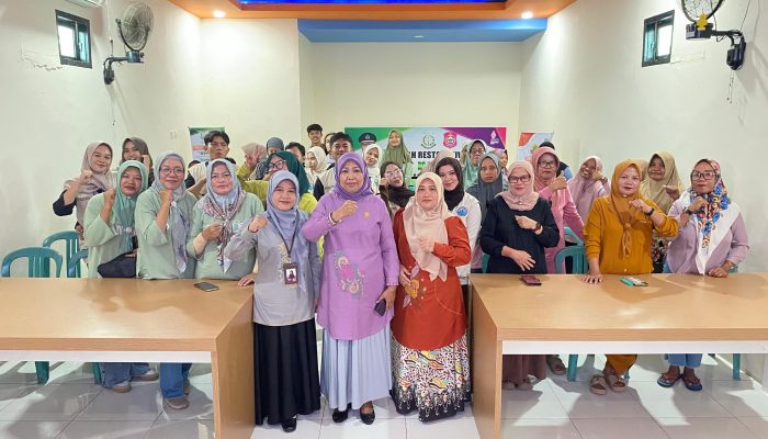 Mahasiswa KKN UNG Dorong Perempuan Desa Toto Utara Bangun Ekonomi dari Produk Lokal