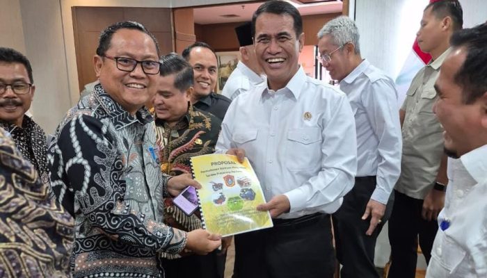 Bupati Gorontalo Utara Aktif Lobi program di Kementerian Pertanian