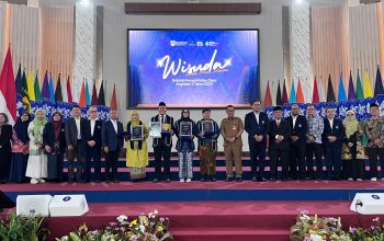 Gelar Wisuda Sekolah Pemerintahan Desa, Rektor IPB University: Wisudawan Ujung Tombak Inovasi DDP